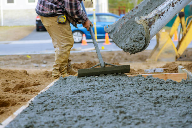 Best Concrete contractor near me  in Grand Coulee, WA